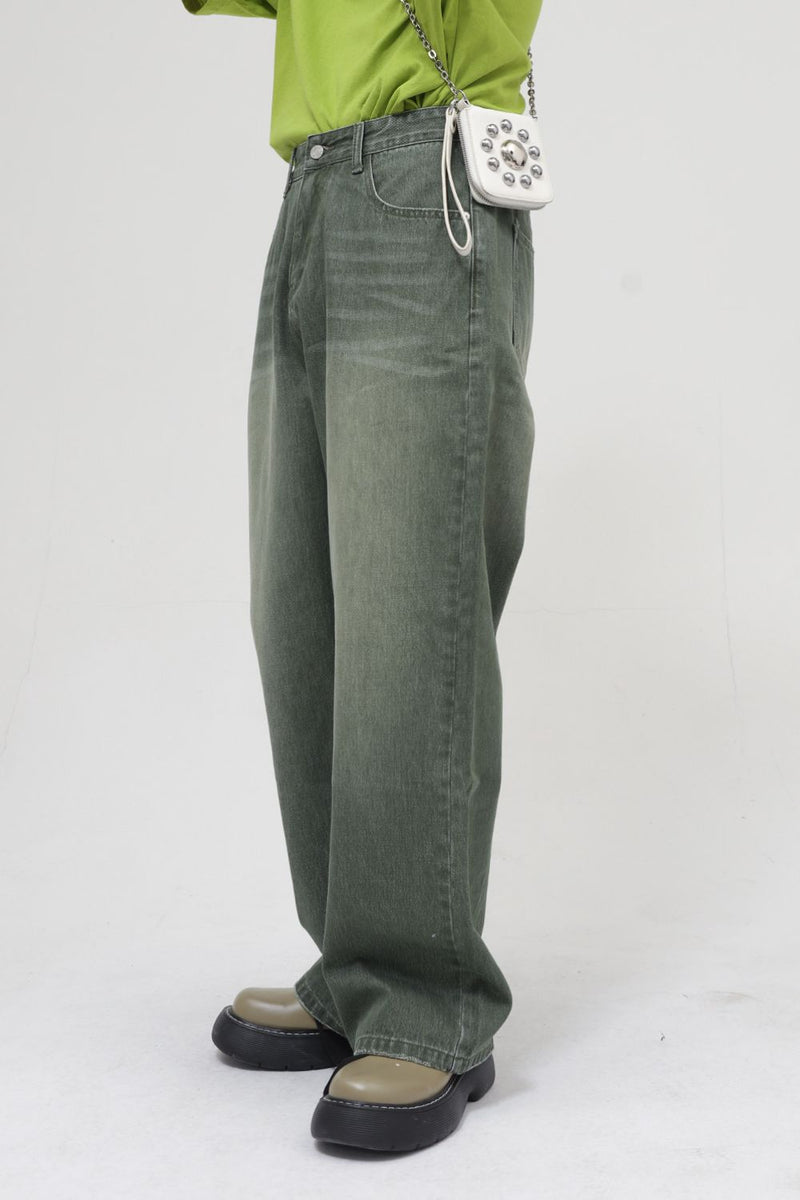 Men's Wide Straight Leg Jeans | MYN2O

