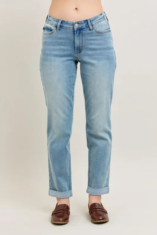 Judy Blue plus-size high waist V-front cuff boyfriend jeans – relaxed modern fit – MYN2O