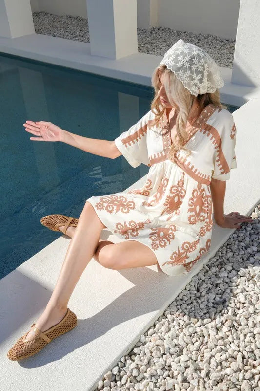 Very J Printed V-Neck Woven Mini Dress – MYN2O