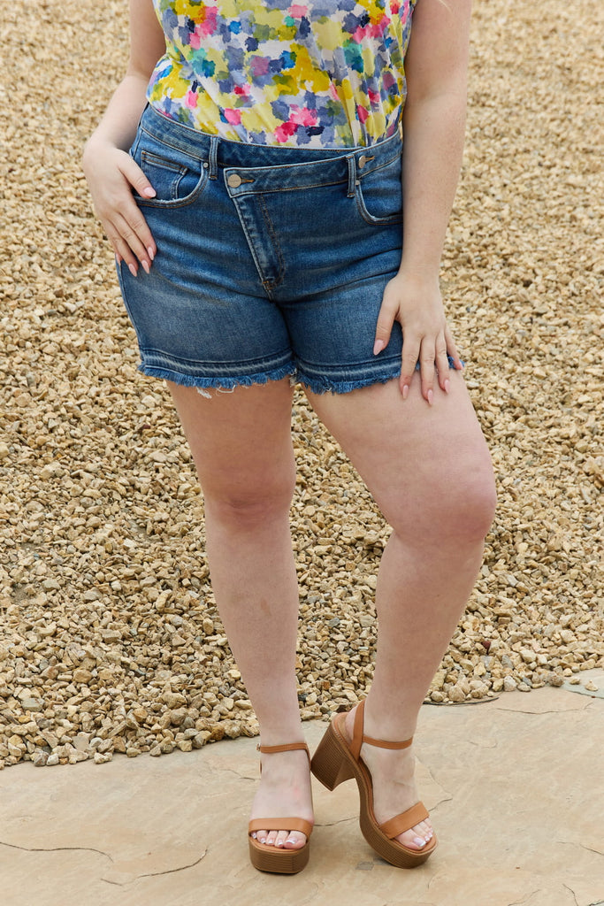 RISEN Maya Full Size Mid-Rise Asymmetrical Shorts – MYN2O

