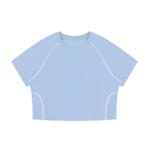 Women's Contrast Stitch Raglan Crop T-Shirt – Slim Fit Retro Crop Top
