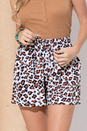 Wrinkle-Free Cooling Fabric Stretch Shorts – Lightweight Travel Ready | MYN2O