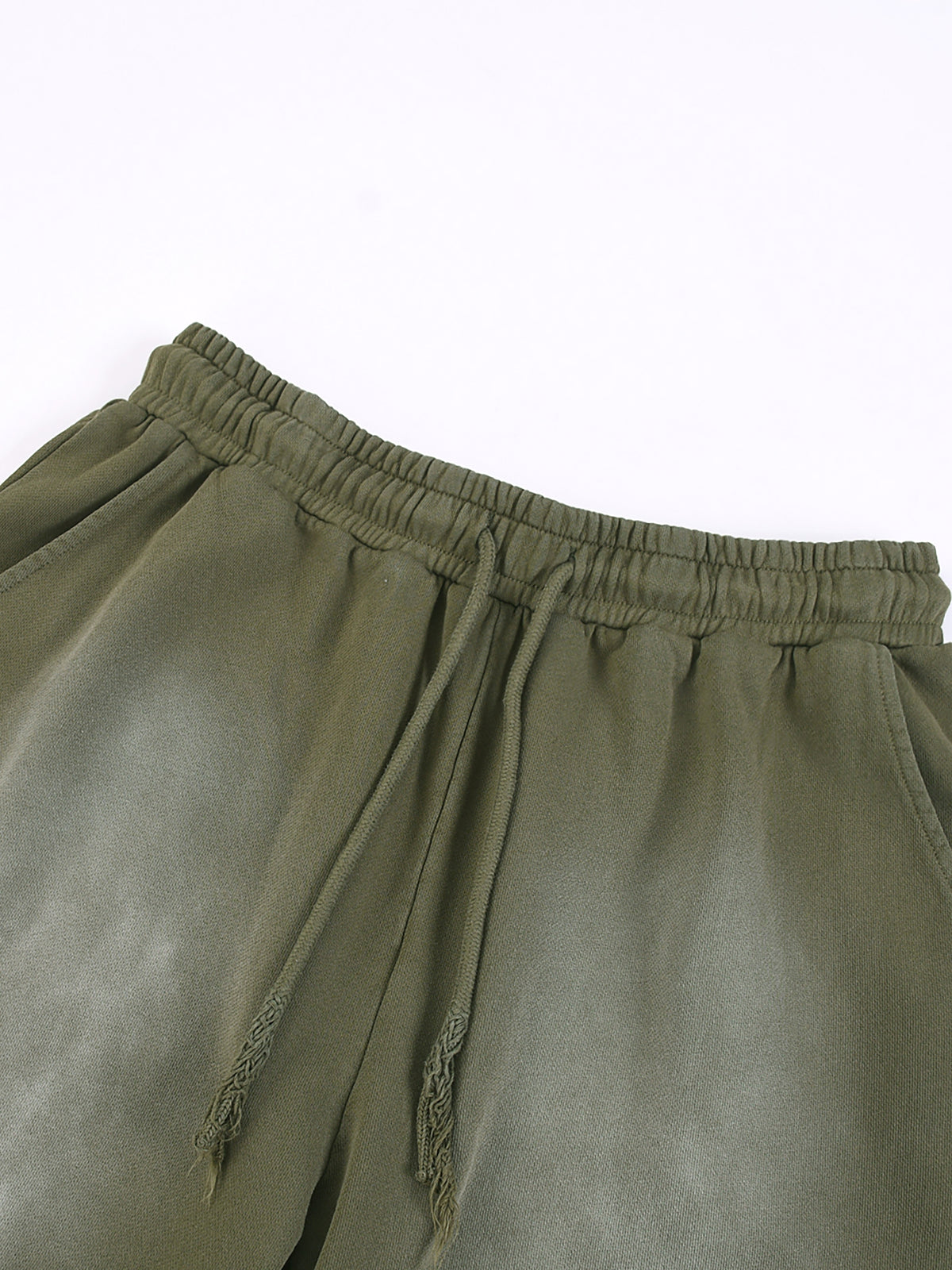 Rectangle Patch Monkey Washed Shorts