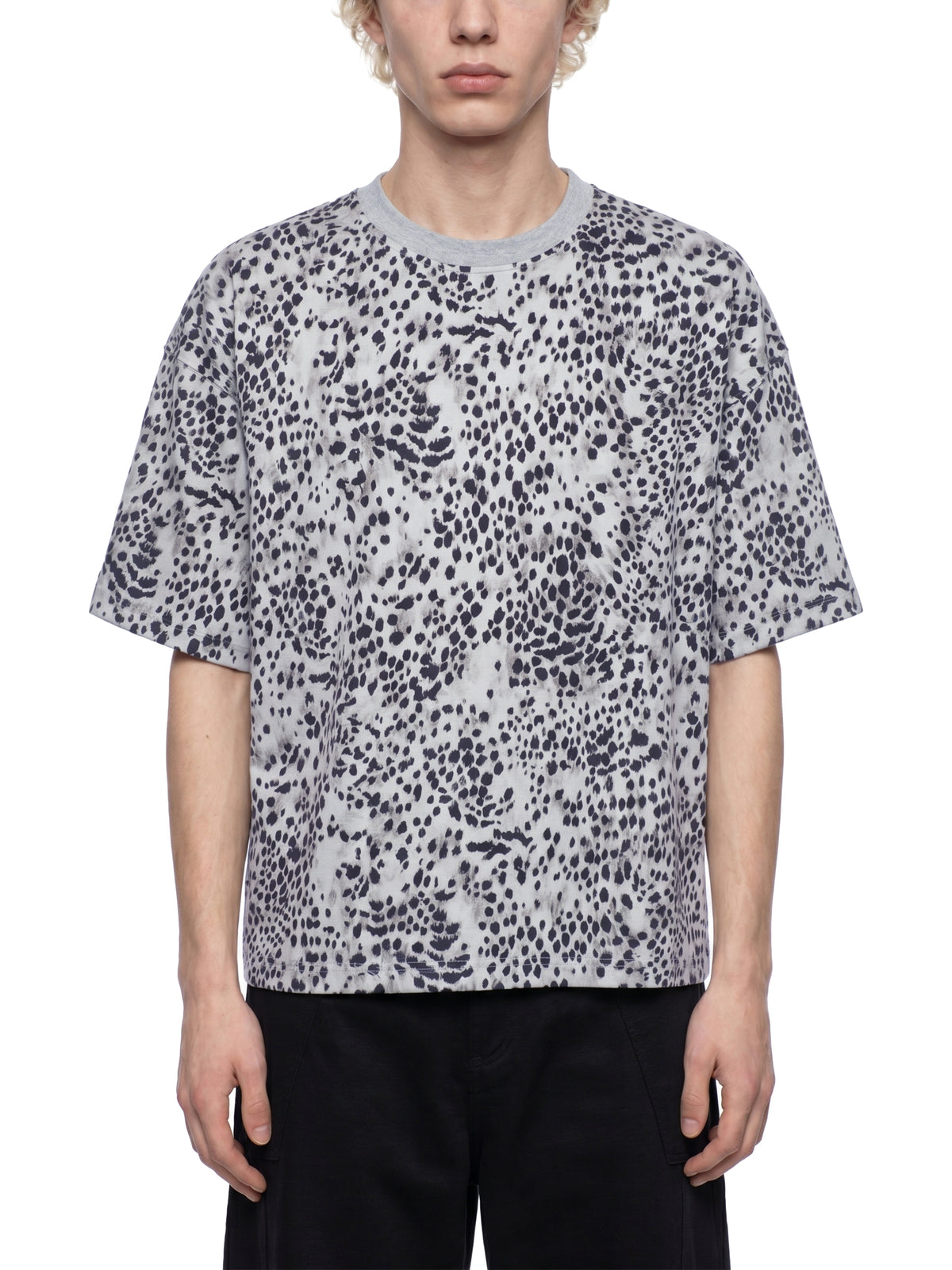 Unisex Leopard Print Boxy T-Shirt – Oversized Premium Streetwear Tee