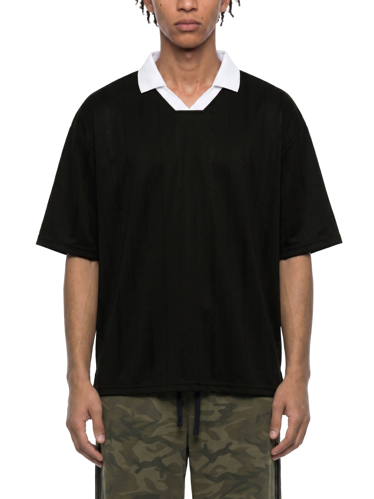 Unisex Striped Boxy Soccer Jersey – Oversized Retro Football Streetwear Shirt